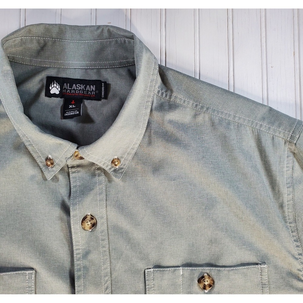 Alaskan Hardgear Shirt Men's‎ XL Grey Short Sleeves Button Standard Fit Pockets